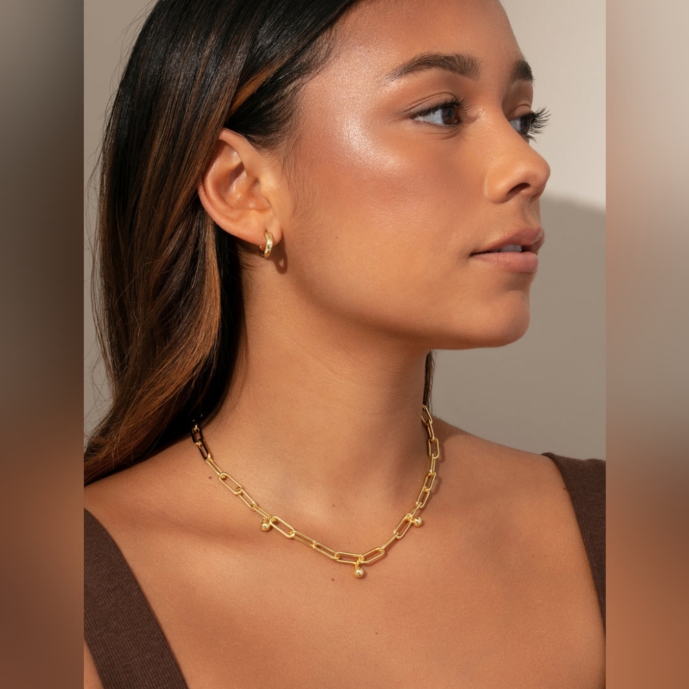 NWT Uncommon James Step Up Chain Necklace Gold w/Dust Bag *Sold Out*